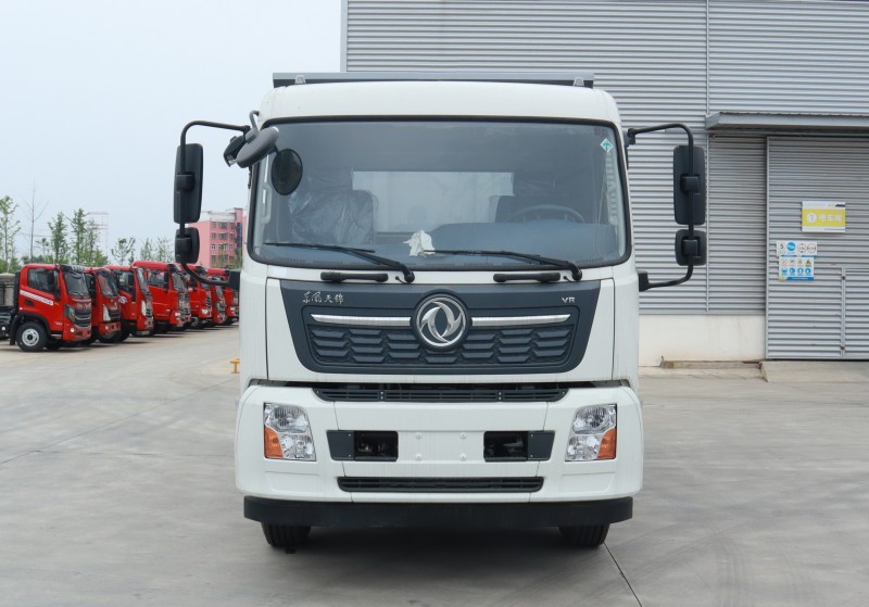 Dongfeng Tianjin Docking Garbage Truck - Wheelbase 3950 - Volume 16 m2