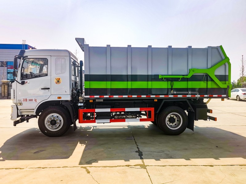 Dongfeng F9 Docking Refuse Collection Vehicle - Wheelbase 3950