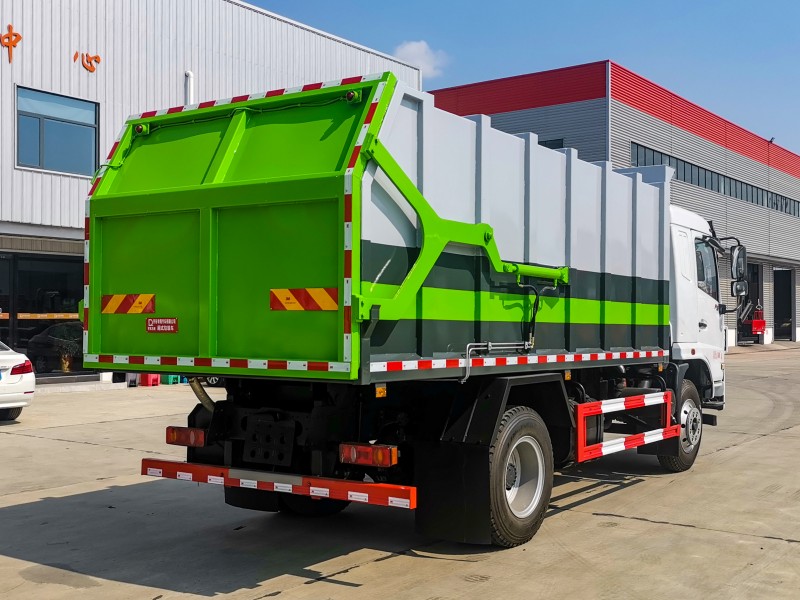 Dongfeng F9 Docking Refuse Collection Vehicle - Wheelbase 3950