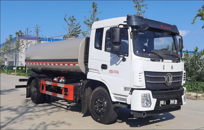 Dongfeng K6 sprinkler truck-wheelbase 3950-12 square mist gun 30 meters