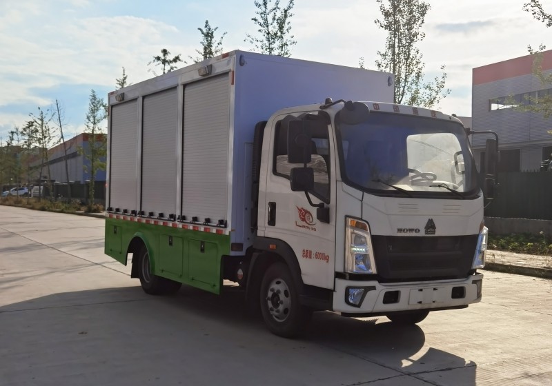 Lubricating Oil Purification Engineering Vehicle