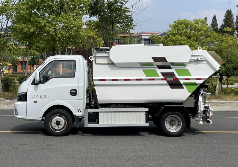 Dongfeng Touyi pure electric non-spill rubbish truck-wheelbase 2800