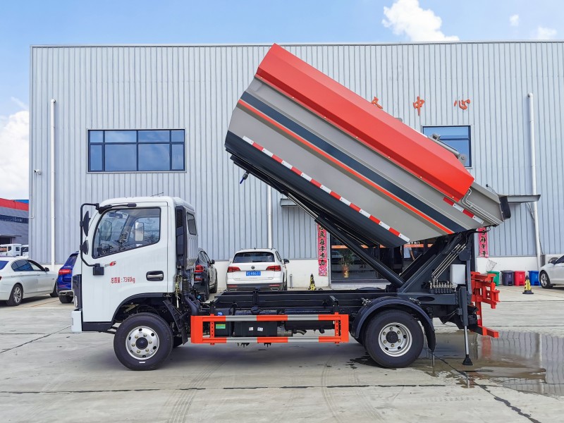 Dongfeng D6 Non-spill Garbage Truck-Wheelbase 3308-Capacity 6 square metres