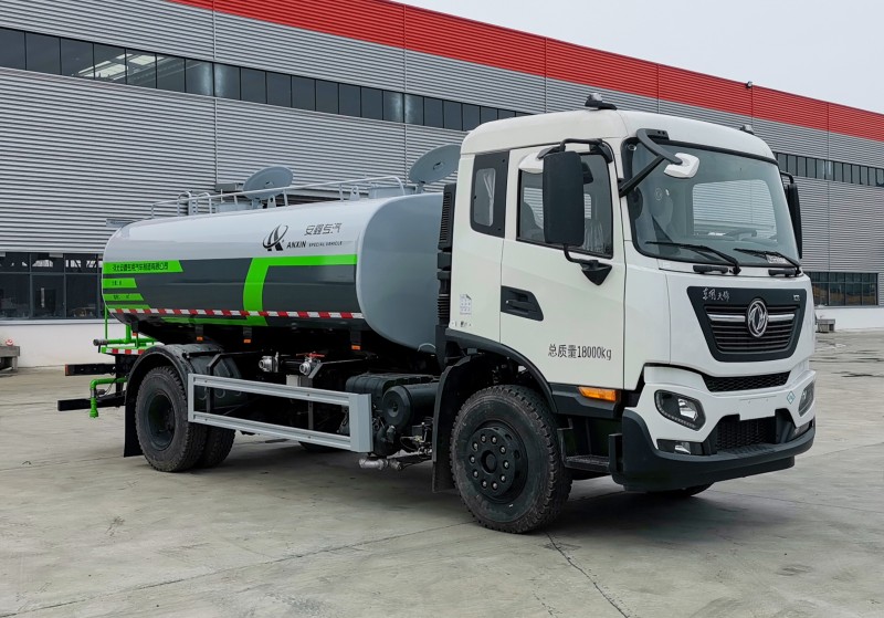 Dongfeng Tianjin Sprinkler-Natural gas LNG-wheelbase 4500-12 square meters