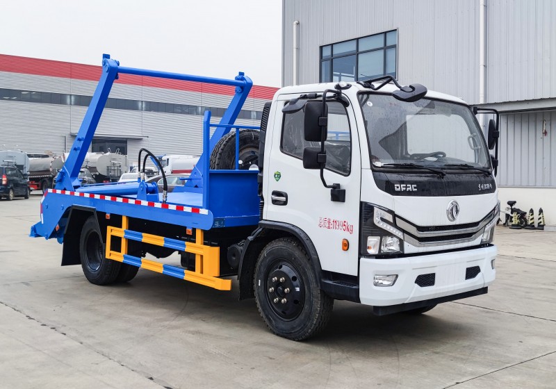 Dongfeng D7 Swing Arm Refuse Collection Vehicle-Wheelbase 3800