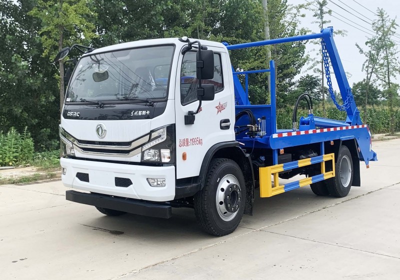 Dongfeng D7 Swing-arm Refuse Collection Vehicle-Wheelbase 3800