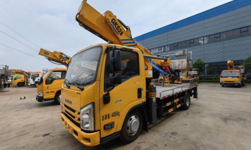 Isuzu Blue Label 28m Telescopic Telescopic Boom Aerial work truck